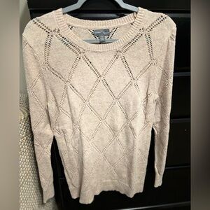 Baby pink diamond print sweater